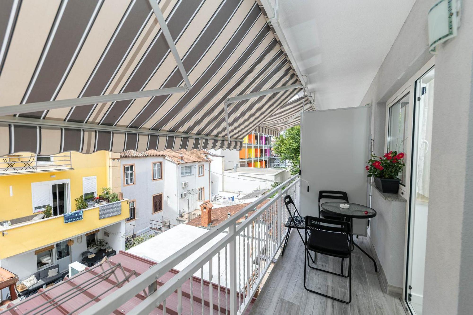Apartment Erik Криквеница Екстериор снимка